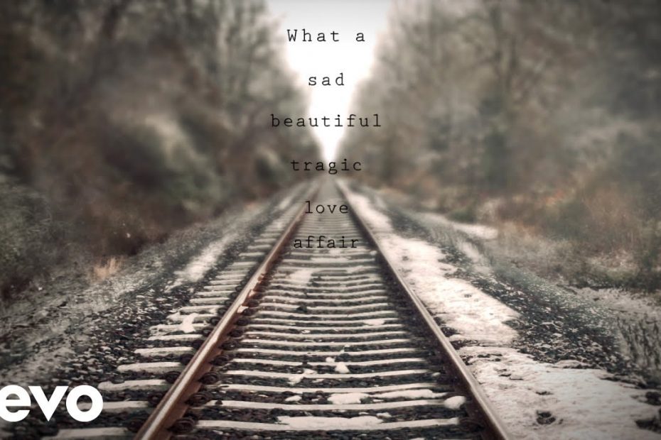 Taylor Swift - Sad Beautiful Tragic (Taylor's Version) (Lyric Video)