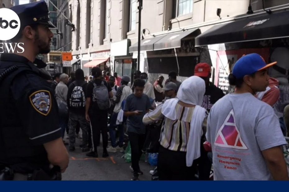 New York City's migrant crisis deepens, with hundreds lined up outside packed hotel | GMA