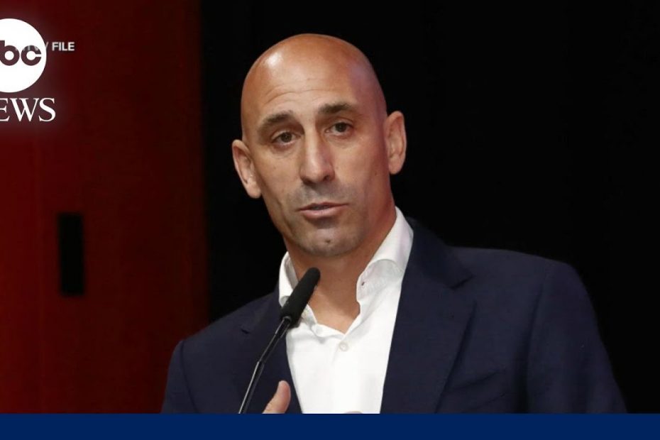 Spain's government starts proceedings to suspend soccer chief Luis Rubiales | ABCNL