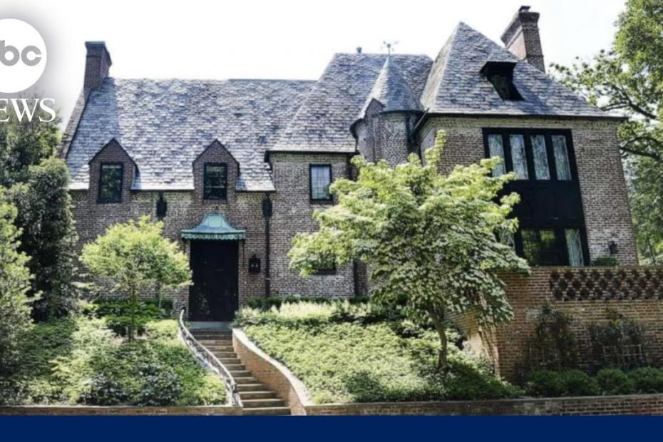 Charges unsealed after arrest near Obama's home | GMA