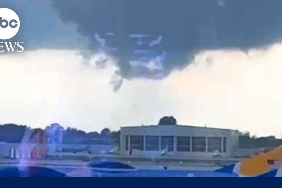 Tornadoes hit Chicago area