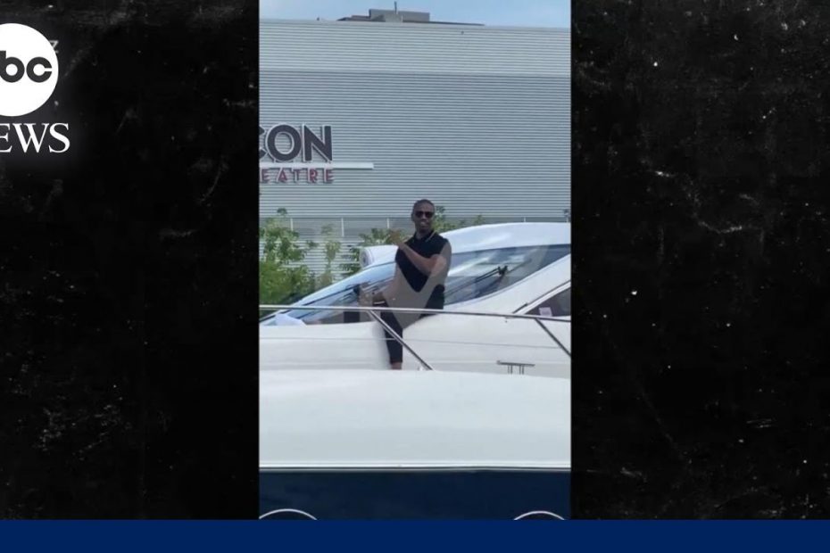 Jamie Foxx spotted for 1st time since health scare l GMA