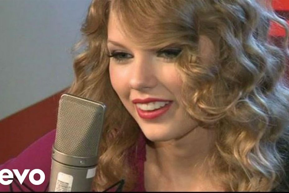 Taylor Swift - Mine (Live, BBC Radio 2 Session)