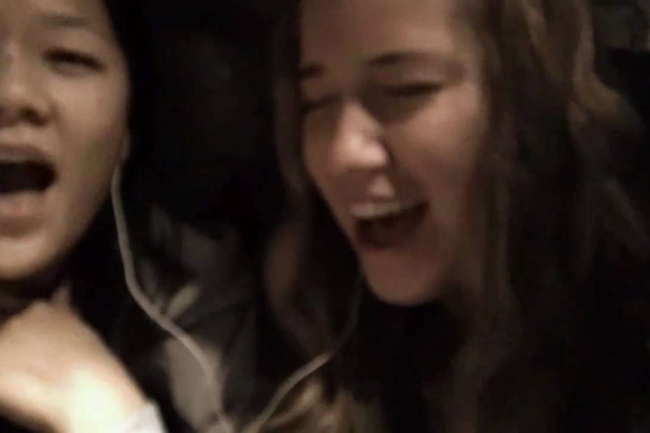 Taylor Swift Speak Now Fan Video : San Diego, CA
