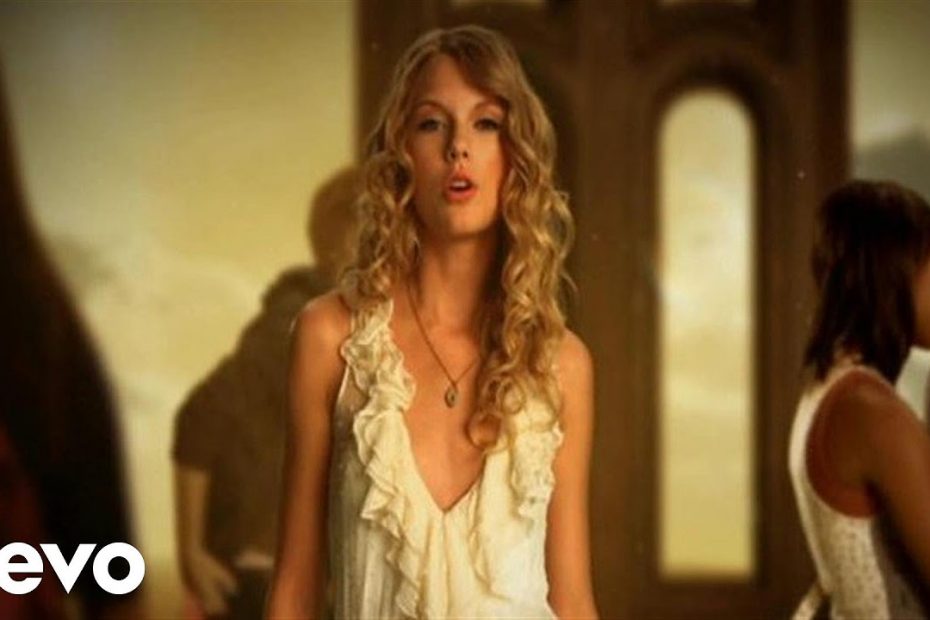 Taylor Swift - Fifteen