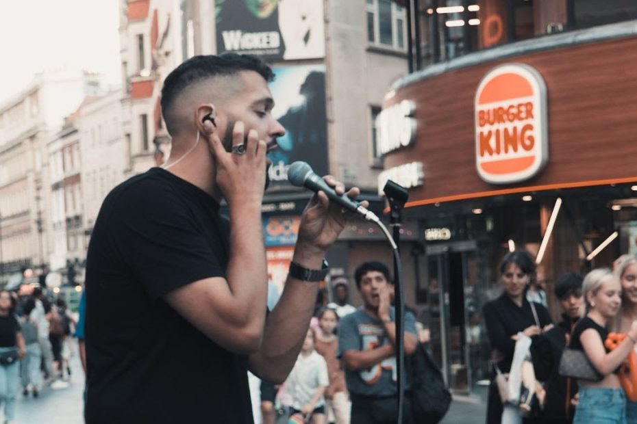 AMAZING Performance Of "Easy On Me" By a MALE SINGER!