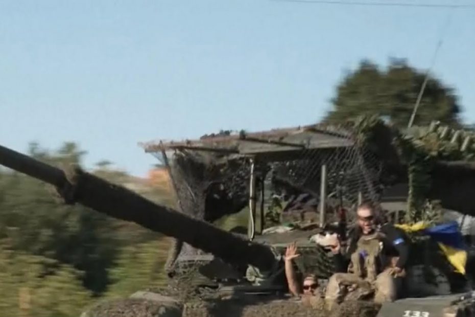 Ukraine forces advance further inside Russia