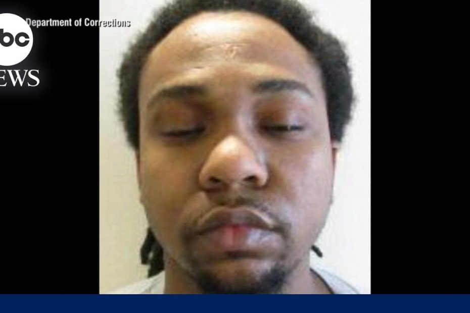 Convicted murderer at large after running away from armed guards in North Carolina