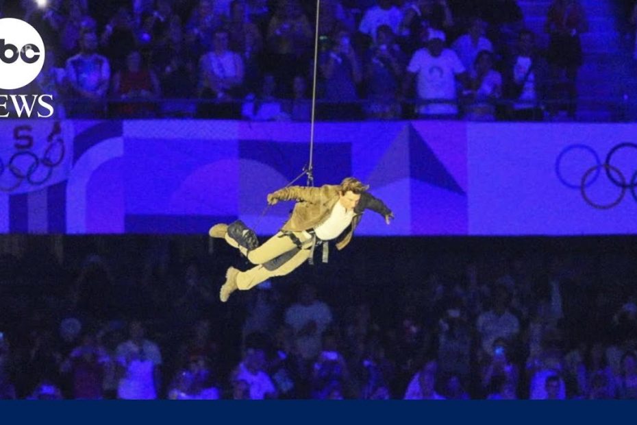 2024 Summer Olympics close with a surprise celebrity arrival