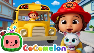 Apples & Bananas Grocery Store Song! | CoComelon Nursery Rhymes & Kids Songs