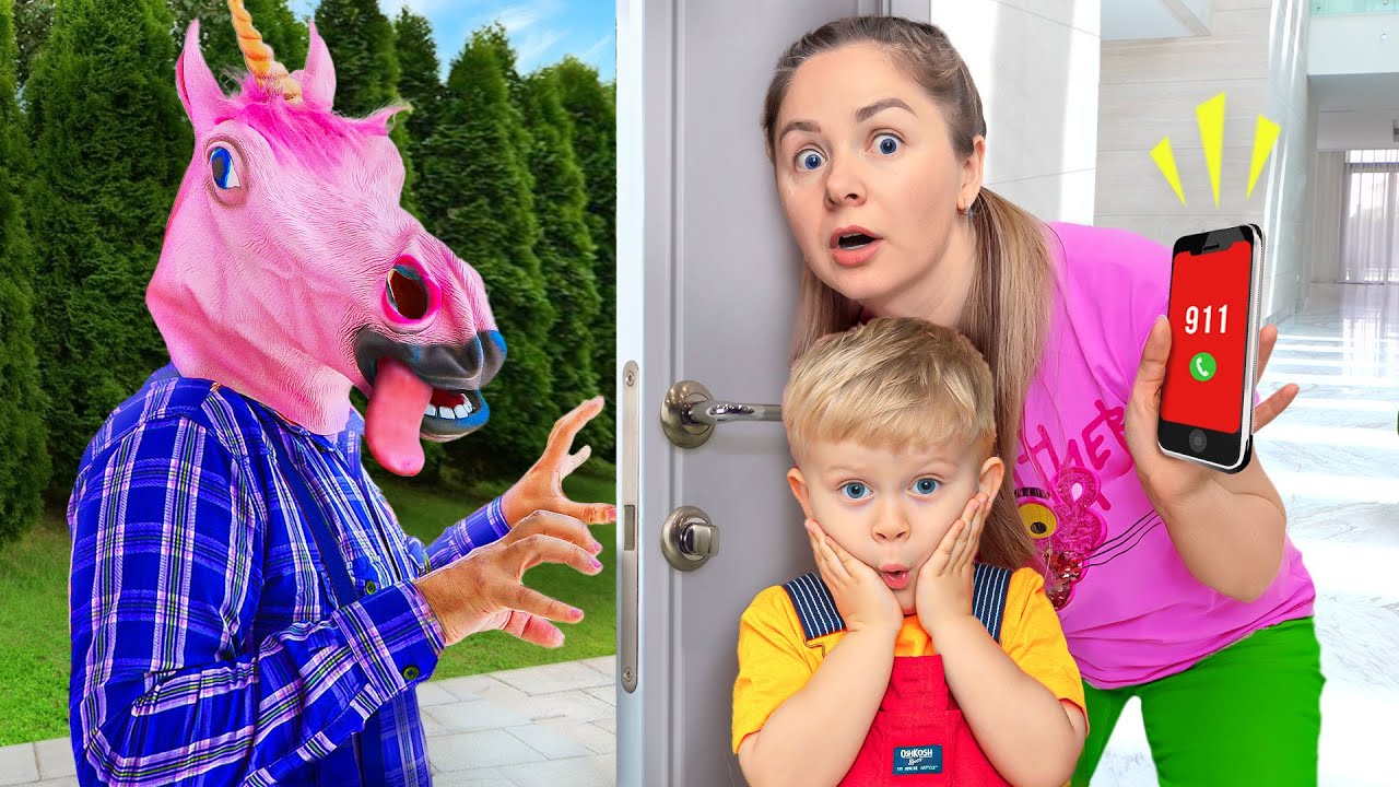 Who’s At the Door + More Kids Videos by Diana and Roma Family