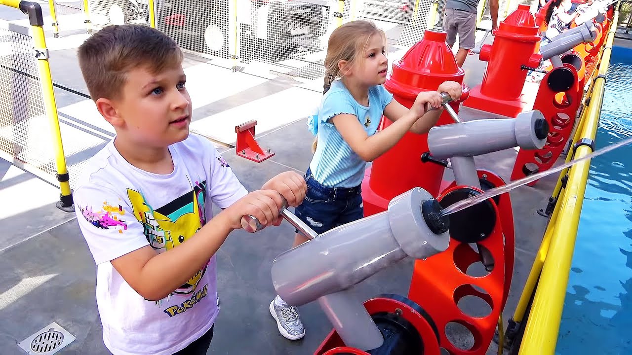 Diana and Roma have fun and play different games on the weekend – family vlog