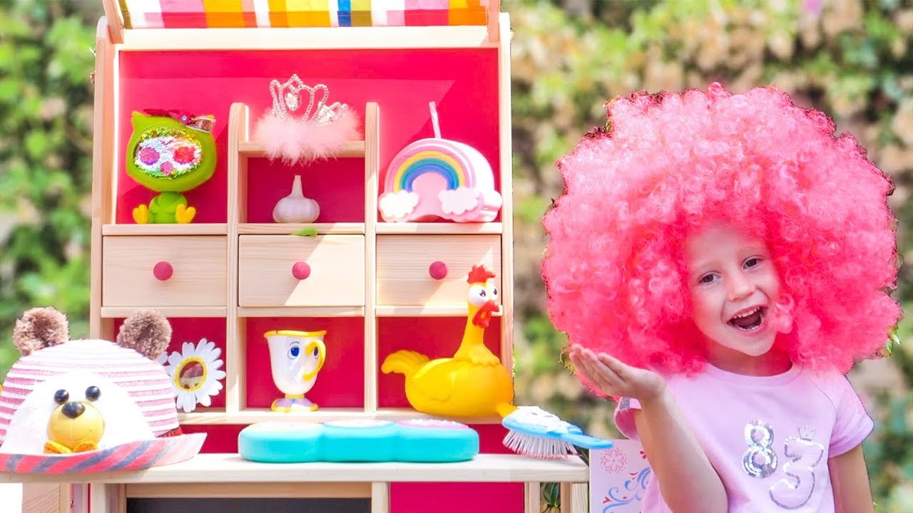 Настя и папа играют в магазин волшебных товаров / Nastya and papa pretend play with magic toy shop
