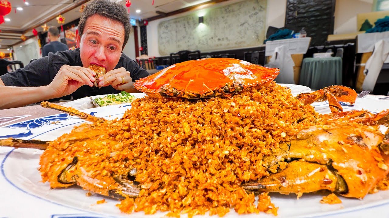 Garlic Crab Mountain!!   INSANE SEAFOOD in Hong Kong!! (Typhoon Shelter Crab)