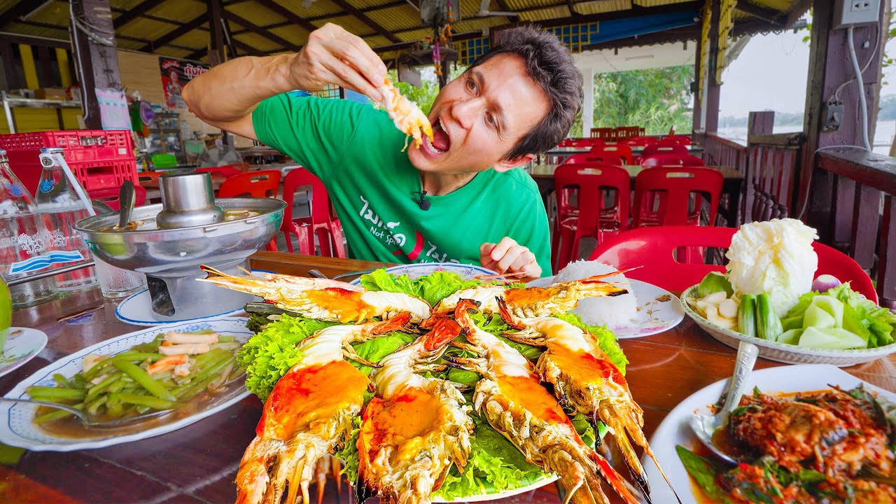 Thailand Seafood – GIANT RIVER PRAWNS!!   Best Thai Food in Ayutthaya!