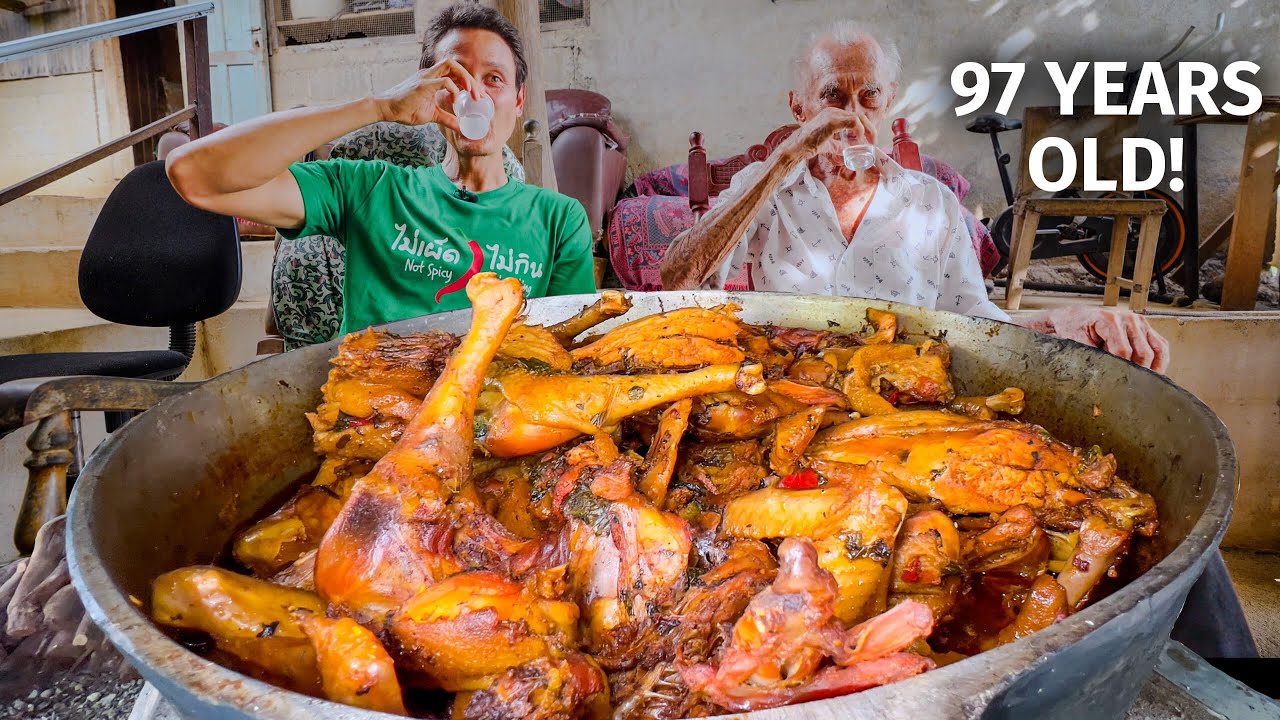 Long Life Food of Costa Rica!! HUGE BREAKFAST + Secrets to Eating in Nicoya!!