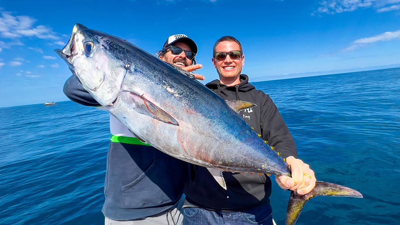 Freshest Sashimi + Australian Backyard Barbecue!!   Tuna Fishing in Australia!