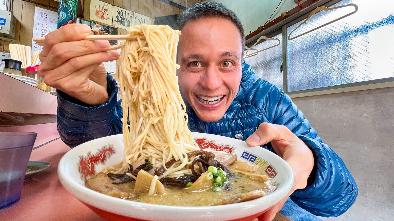 Japanese Food!! $6 ALL YOU CAN EAT   Udon + Ramen in Fukuoka!!