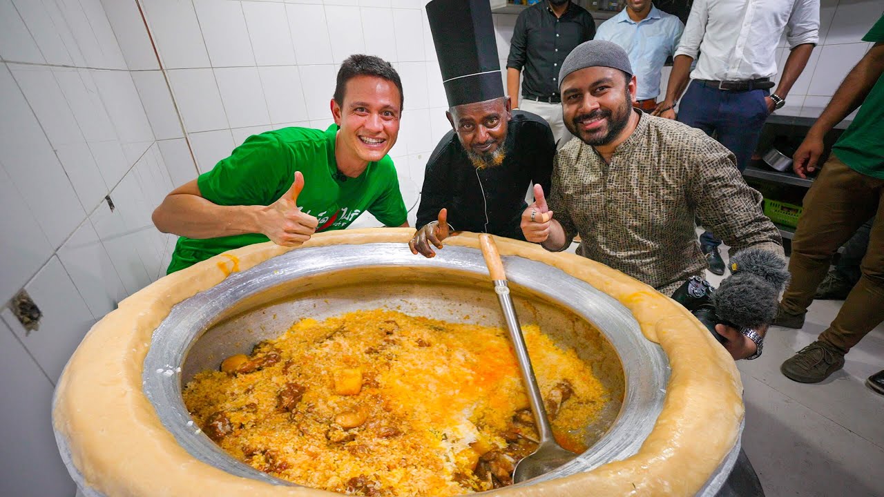 Bangladesh Food – KING of KACCHI BIRYANI for 30 Years!! Insane Cooking Skills in Dhaka!
