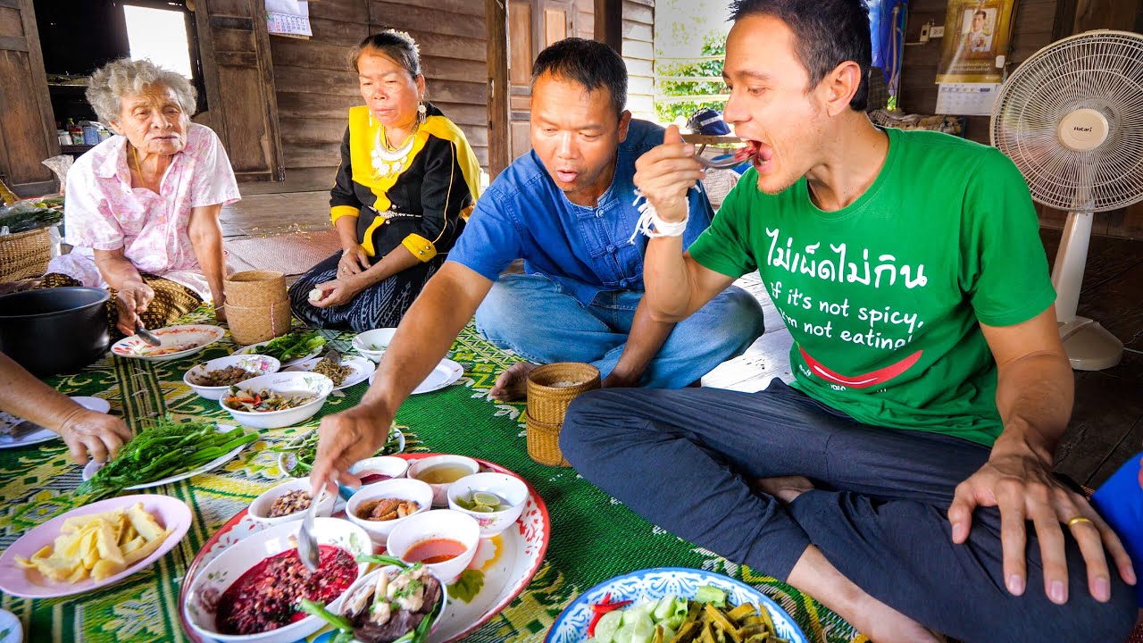 Thai Farm Food!! 3 HUGE VILLAGE MEALS – Unseen Thai + Lao Food on the Mekong River!!