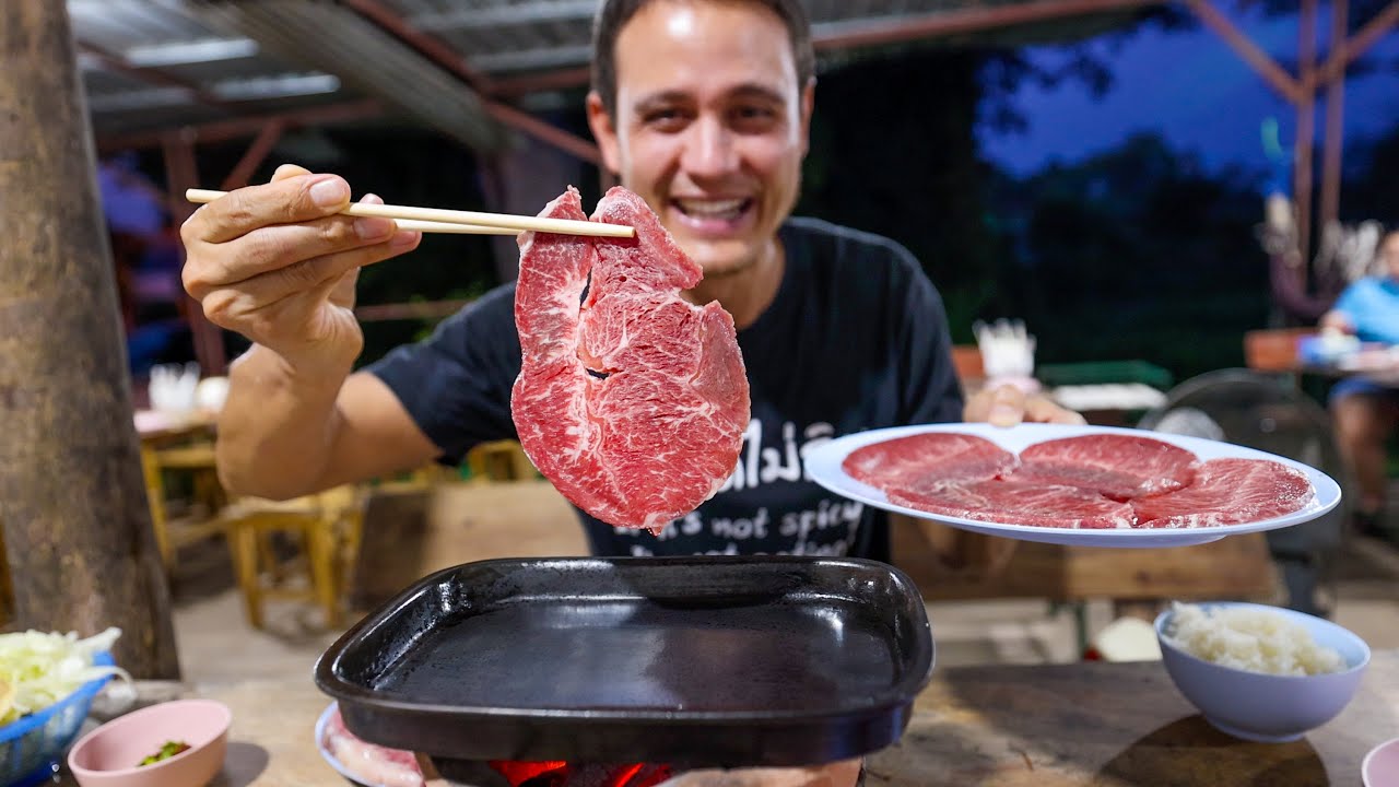 Eating the KOBE BEEF of Thailand – Is It That Good??   Street Food Steakhouse!