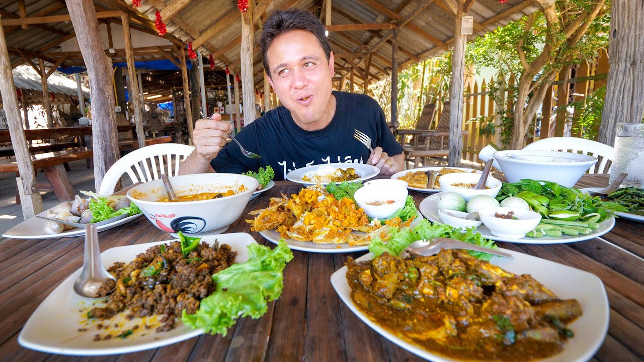 Insane THAI FOOD!! Unbelievable Cooking Skills in Khao Lak, Thailand!   สุดยอดอาหารใต้