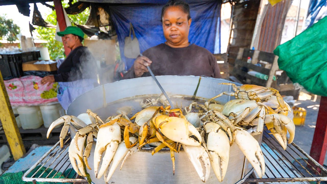 Jamaican Street Food in Kingston!!  SPICY CRAB POT + Jerk Pan Chicken in Jamaica