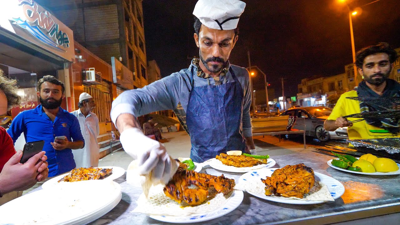 Street Food Balochistan!!  ️ SPICY CHICKEN CHEF + Visiting MARS in Chabahar, Iran!
