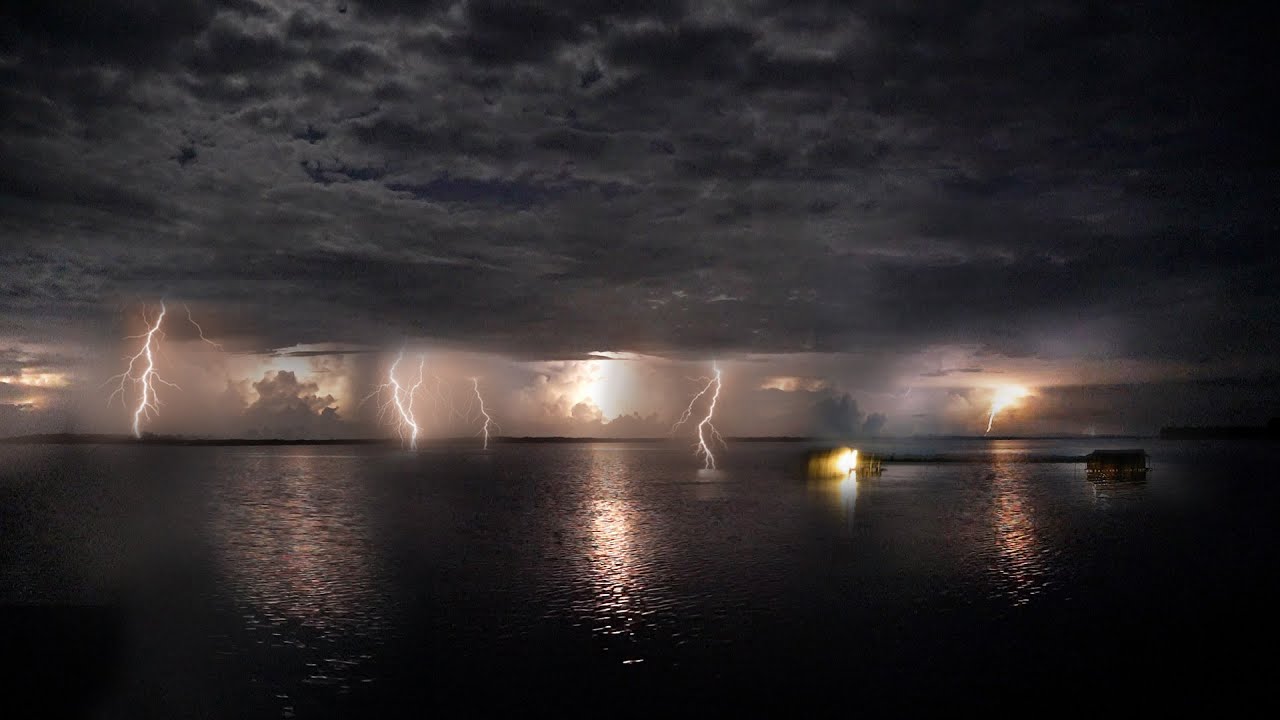 EL LUGAR CON MÁS RELÁMPAGOS EN EL MUNDO | Catatumbo ⚡️