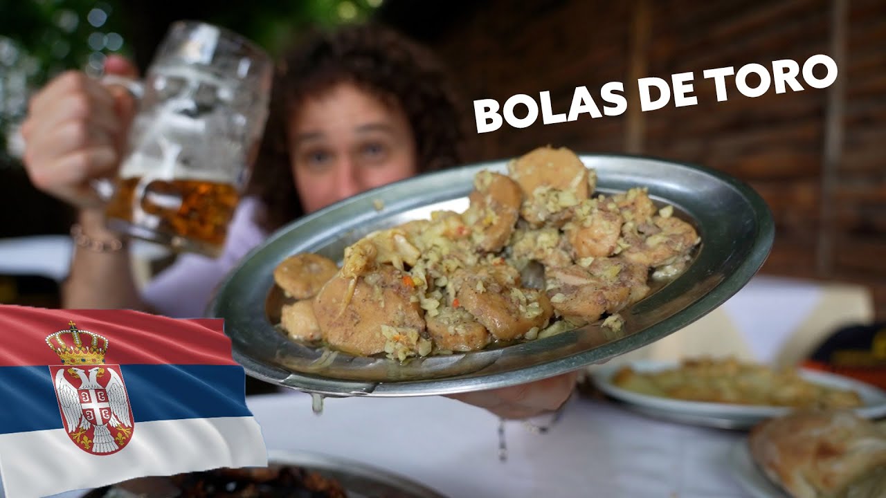Probando comida callejera en SERBIA
