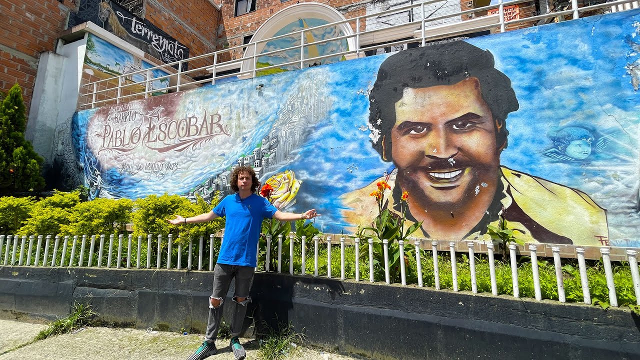 Así es el barrio de PABLO ESCOBAR: ¿idolatran al personaje? | Colombia