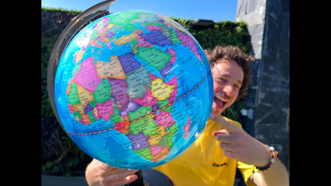 Giro un mundo y viajo a donde mi dedo caiga  ✈️