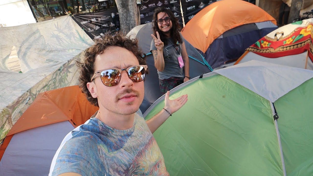 ¿Cómo es vivir en un campamento de manifestantes en la calle? ⛺