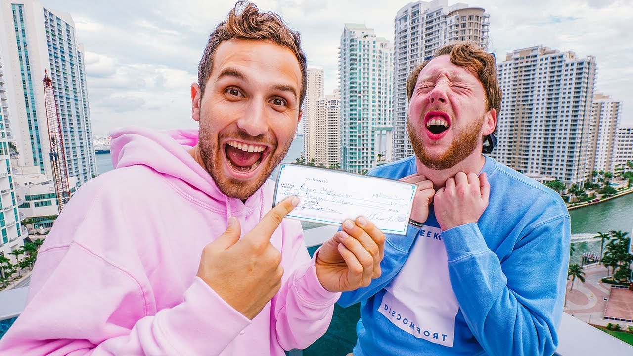 PAYING OFF SUBSCRIBER’S STUDENT DEBT (and making his life dream come true)
