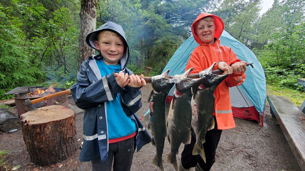 3 Days Camping & Catching Salmon in Alaska – Floating the Kenai River