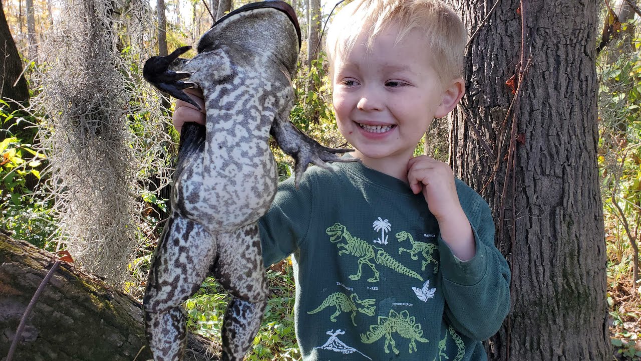 5 DAYS Fishing & Hunting in Bayou – Catch & Cook Frogs, Crabs, Gar, Carp Catfish, Duck & Nutria