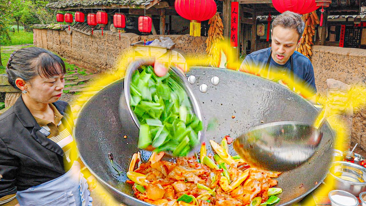 Village Life in China – INSANE Twice Cooked Pork  (Will AUNTY Approve???)