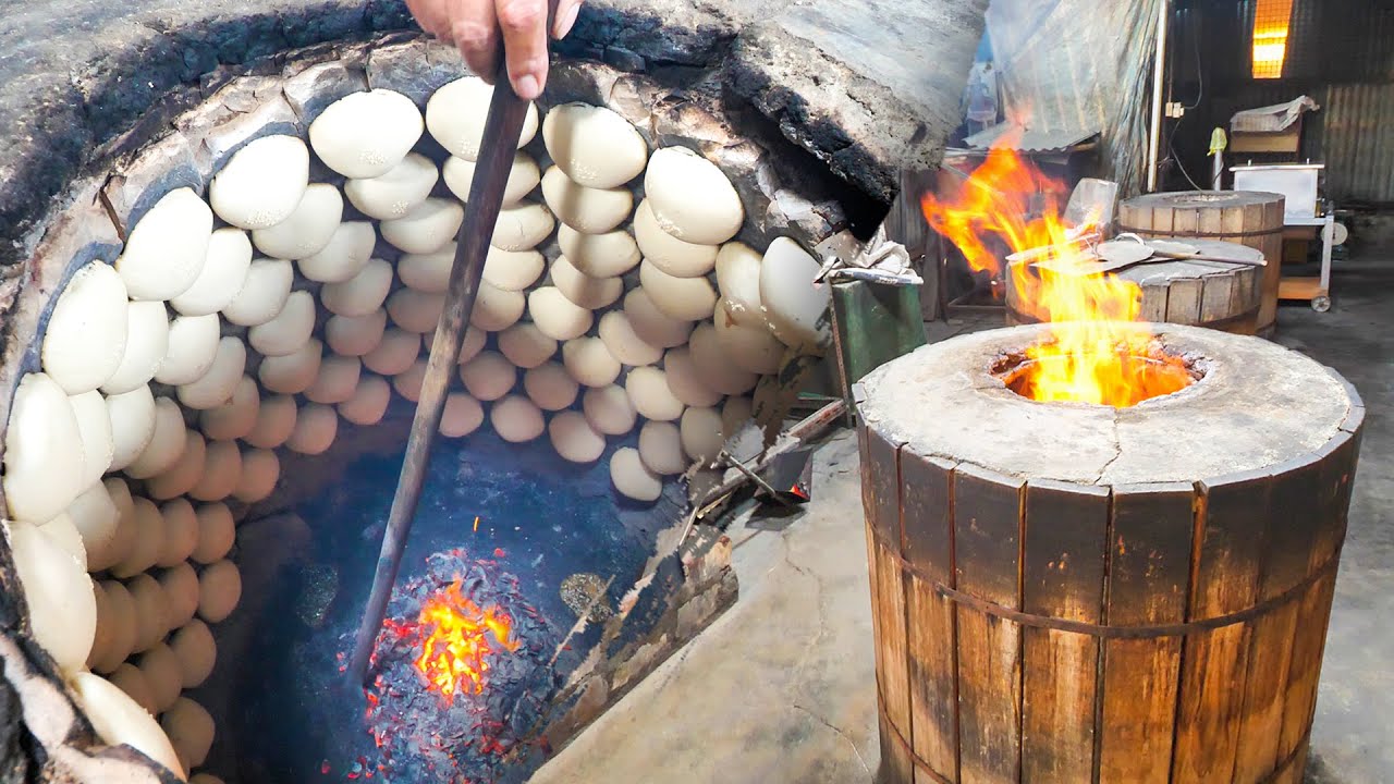 Most EXTREME Street Food in Malaysia – RARE Street Food Tandoori + MONSTER CRAB COOKING) in Ipoh!