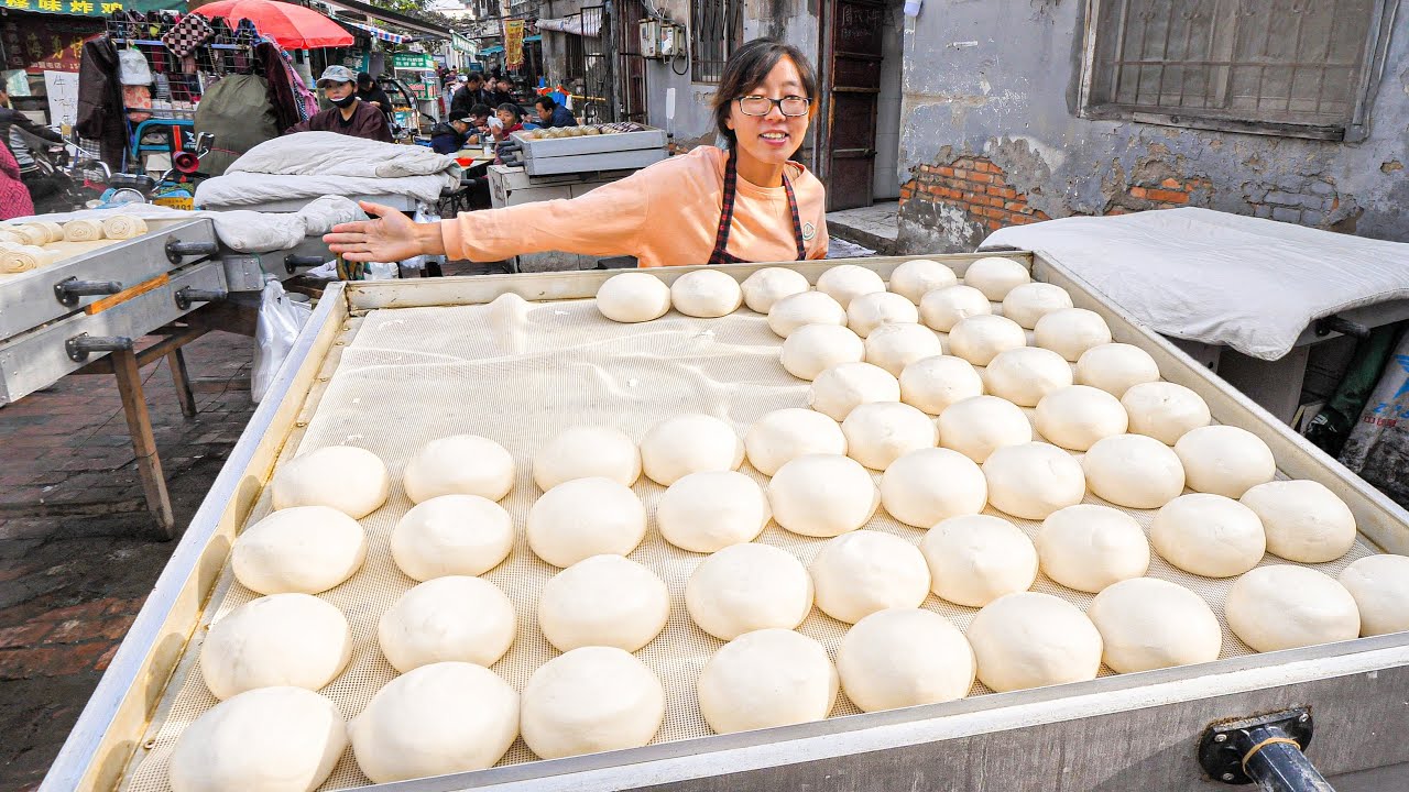 The DEEPEST Street Food Tour of China – RARE Chinese Street Food Tour of Kaifeng, China!!!