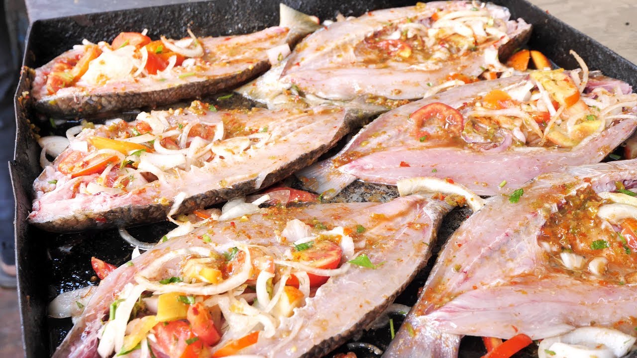 Egyptian Street Food – Seafood HEAVEN + Traditional Egyptian Food Adventure in Alexandria, Egypt!