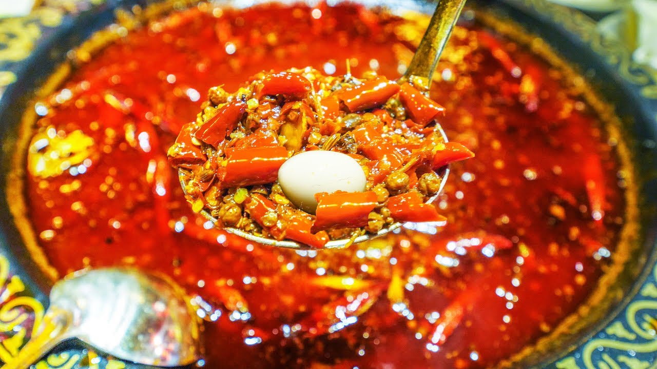 EXTREME SPICY CHINESE FOOD CHALLENGE in SICHUAN, China | DEATH LEVEL SPICY HOT POT CHALLENGE!!!