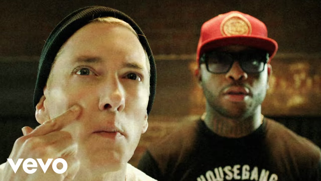 Eminem – Berzerk (Official) (Explicit)