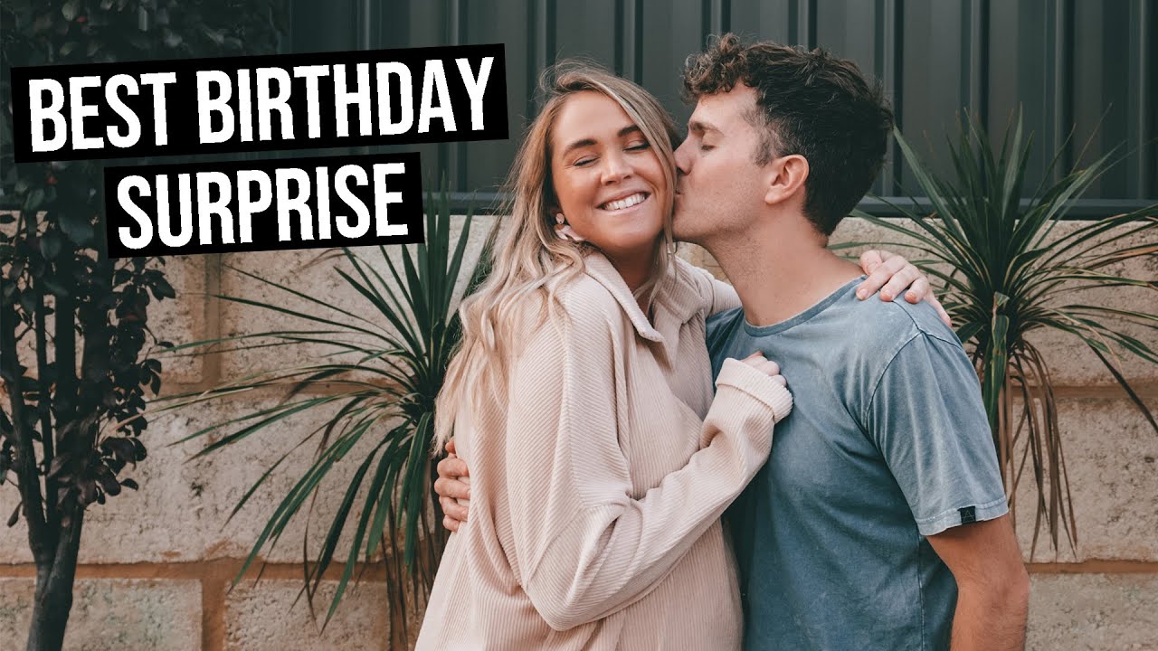 HAPPY BIRTHDAY JESS (birthday surprise made her cry)
