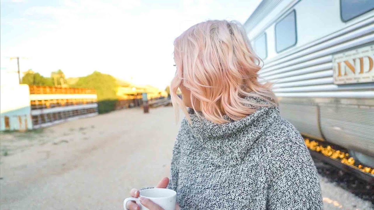 SUNRISE ON THE NULLARBOR PLAIN | Indian Pacific Train Travel