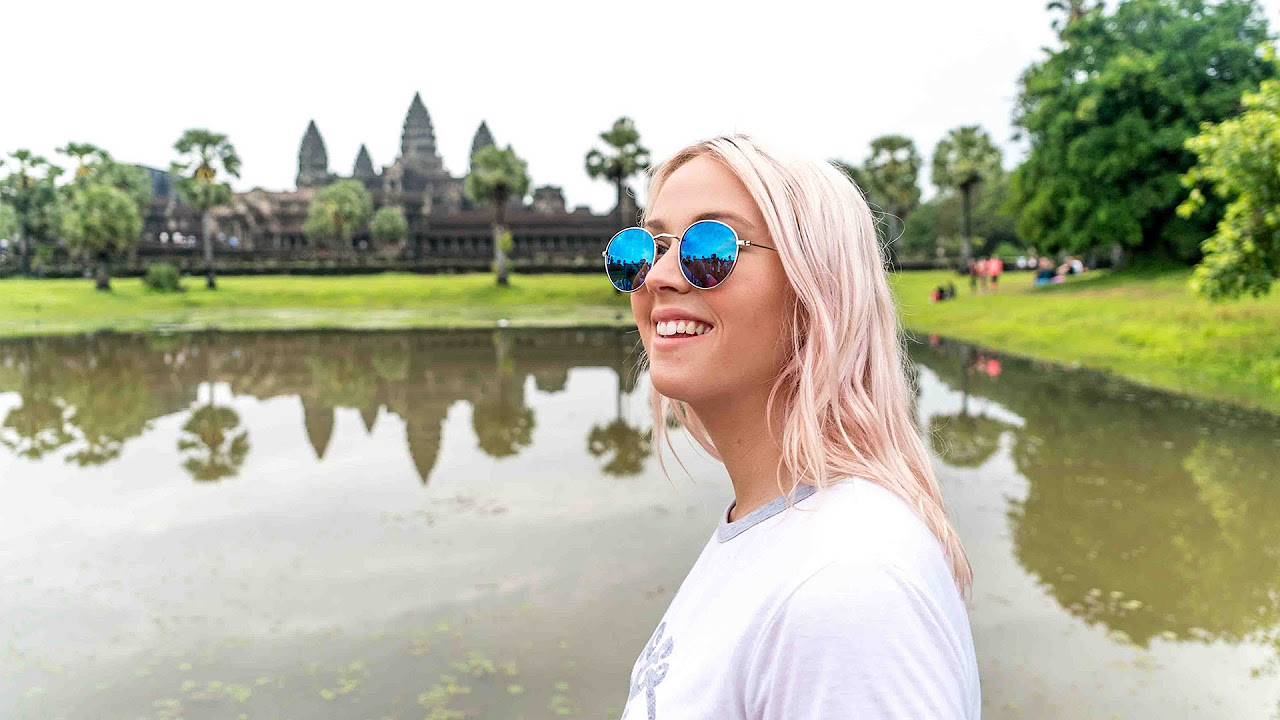 SUNRISE AT ANGKOR WAT | NOT WORTH IT!