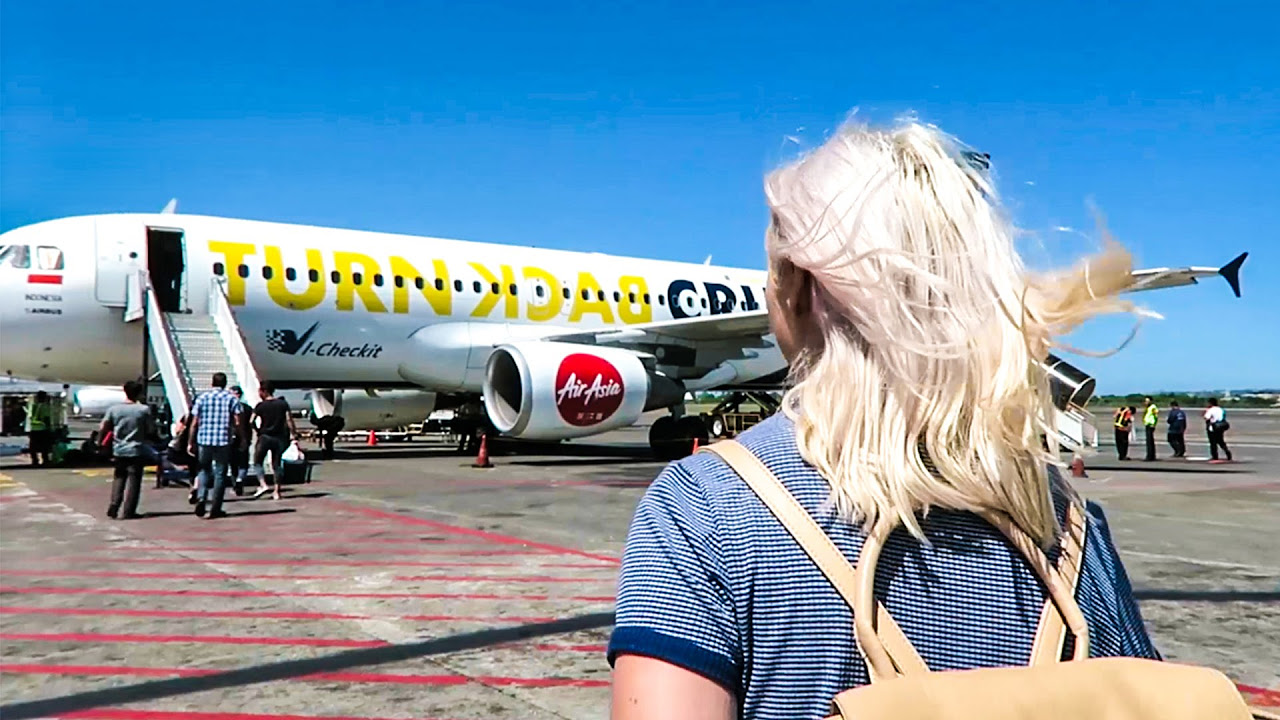 LET’S GO TO JAVA! Flying from Bali to Java