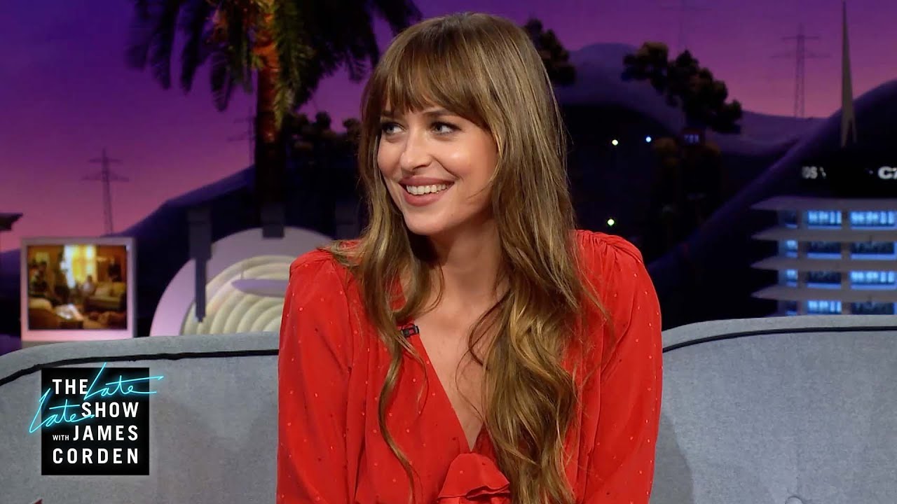 Dakota Johnson’s Mom Has to Chill w/ the Photos
