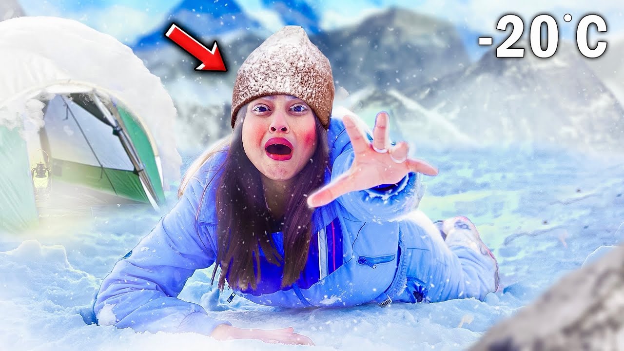 Surviving 24 Hours in Snow   !