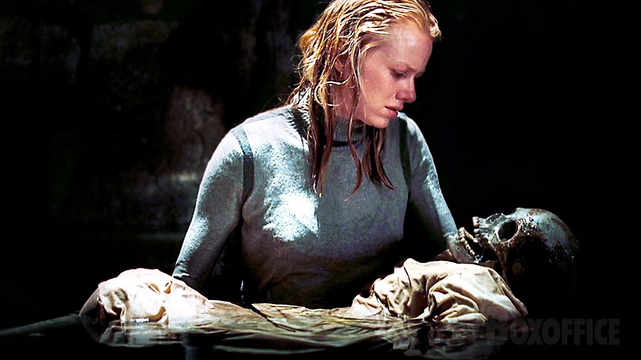 She dived in the cursed well | The Ring | CLIP