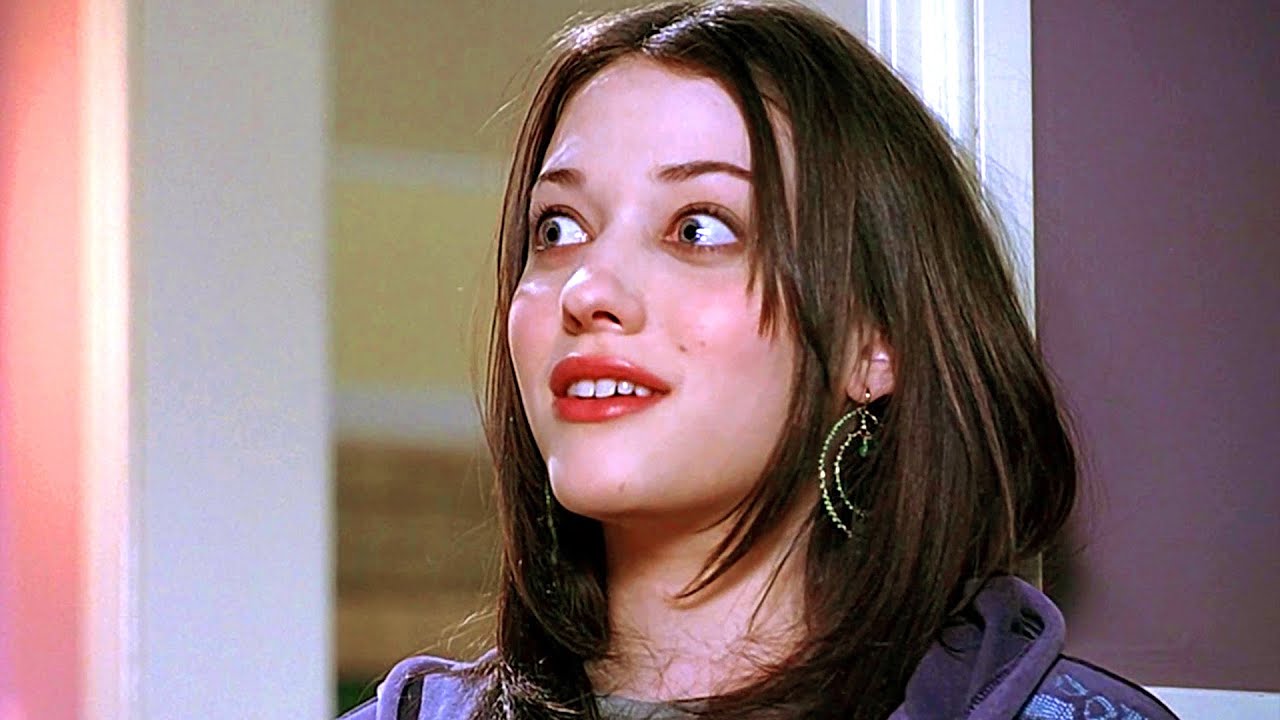 Kat Dennings surprises her mom having fun… | The 40 Year Old Virgin | CLIP
